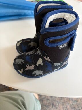 Bogs Kids Black & Blue Polar Bear Waterproof Boots